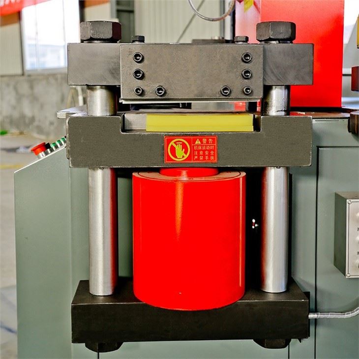 Desan Busbar Processing Machine Bending Mahcine For Copper 500KN