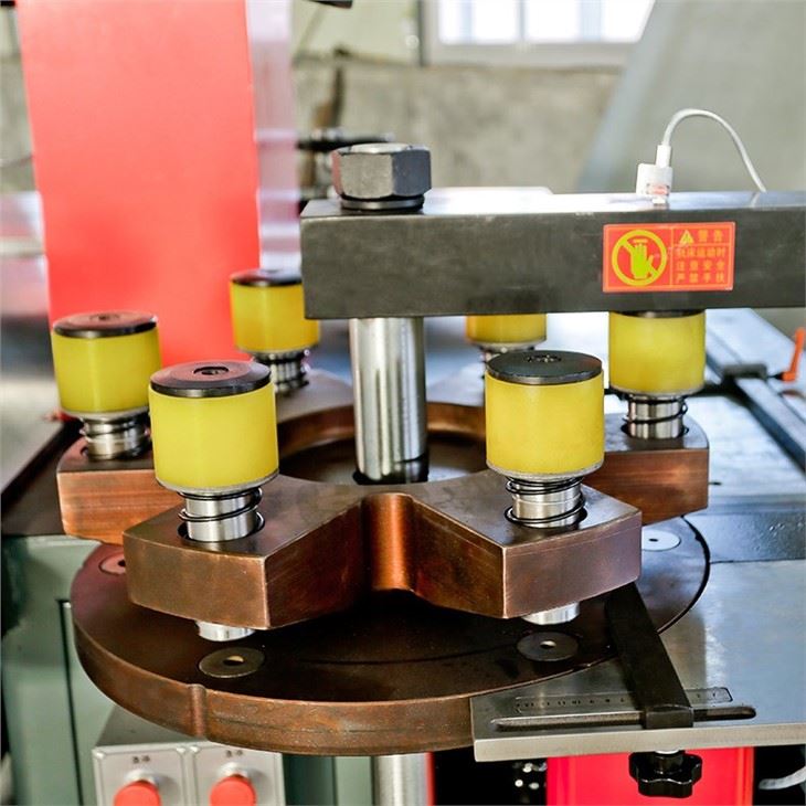 Desan Busbar Processing Machine Bending Mahcine For Copper 500KN