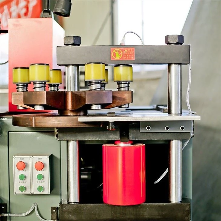 Desan Busbar Processing Machine Bending Mahcine For Copper 500KN