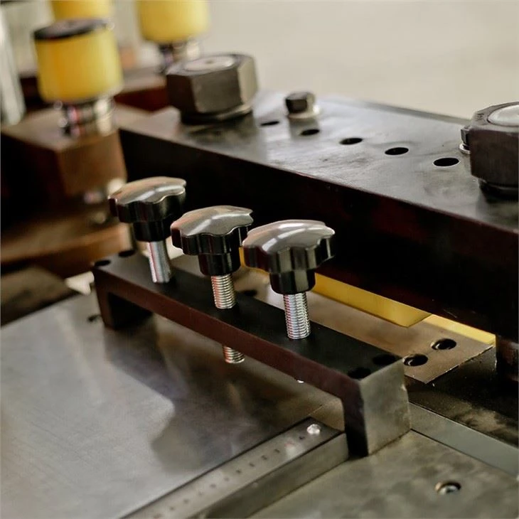 Desan Busbar Processing Machine Bending Mahcine For Copper 500KN